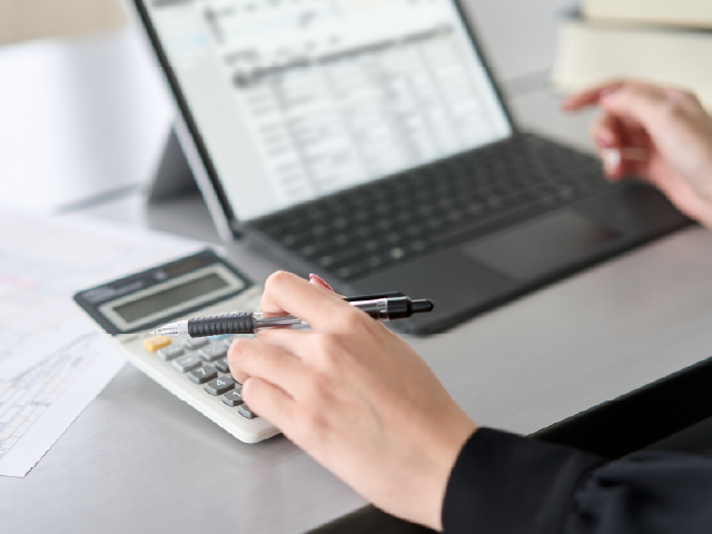 見積もり、発注のやり取りが不要！